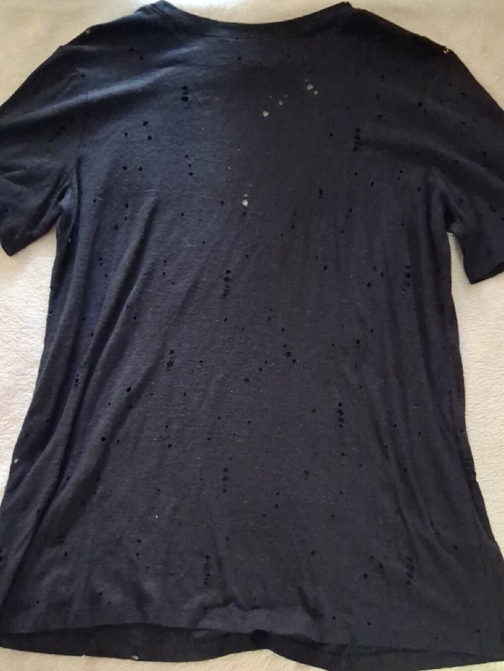 Forever 21 Women’s Black Distressed Short Sleeve Tee Size Medium NWT - Picture 8 of 8